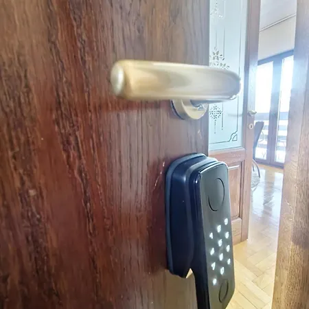 Apartman Sofy - Panorama, Self Check In *